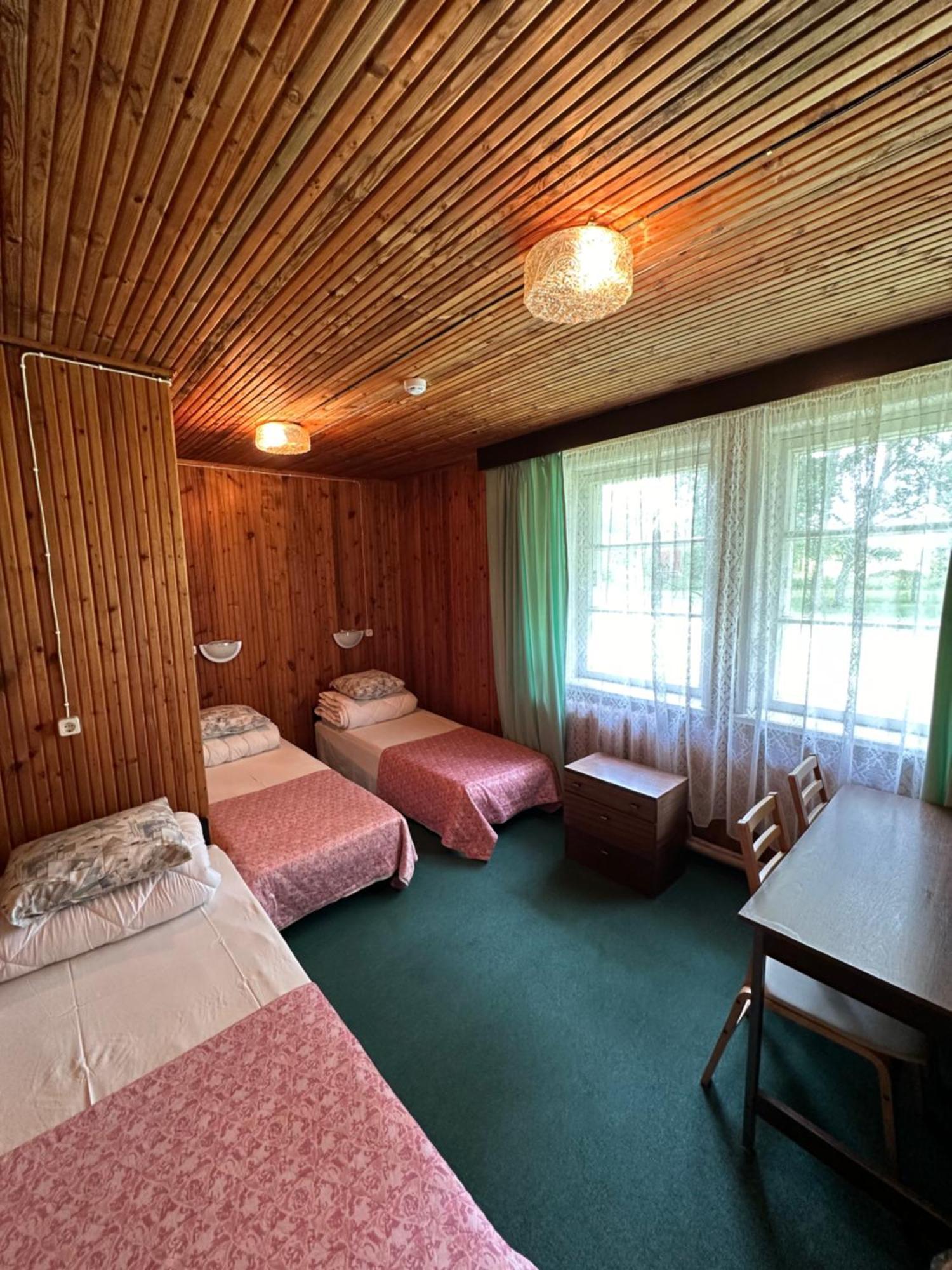Oravapesa Guest House Häädemeeste Bagian luar foto