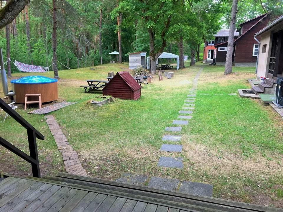 Oravapesa Guest House Häädemeeste Bagian luar foto